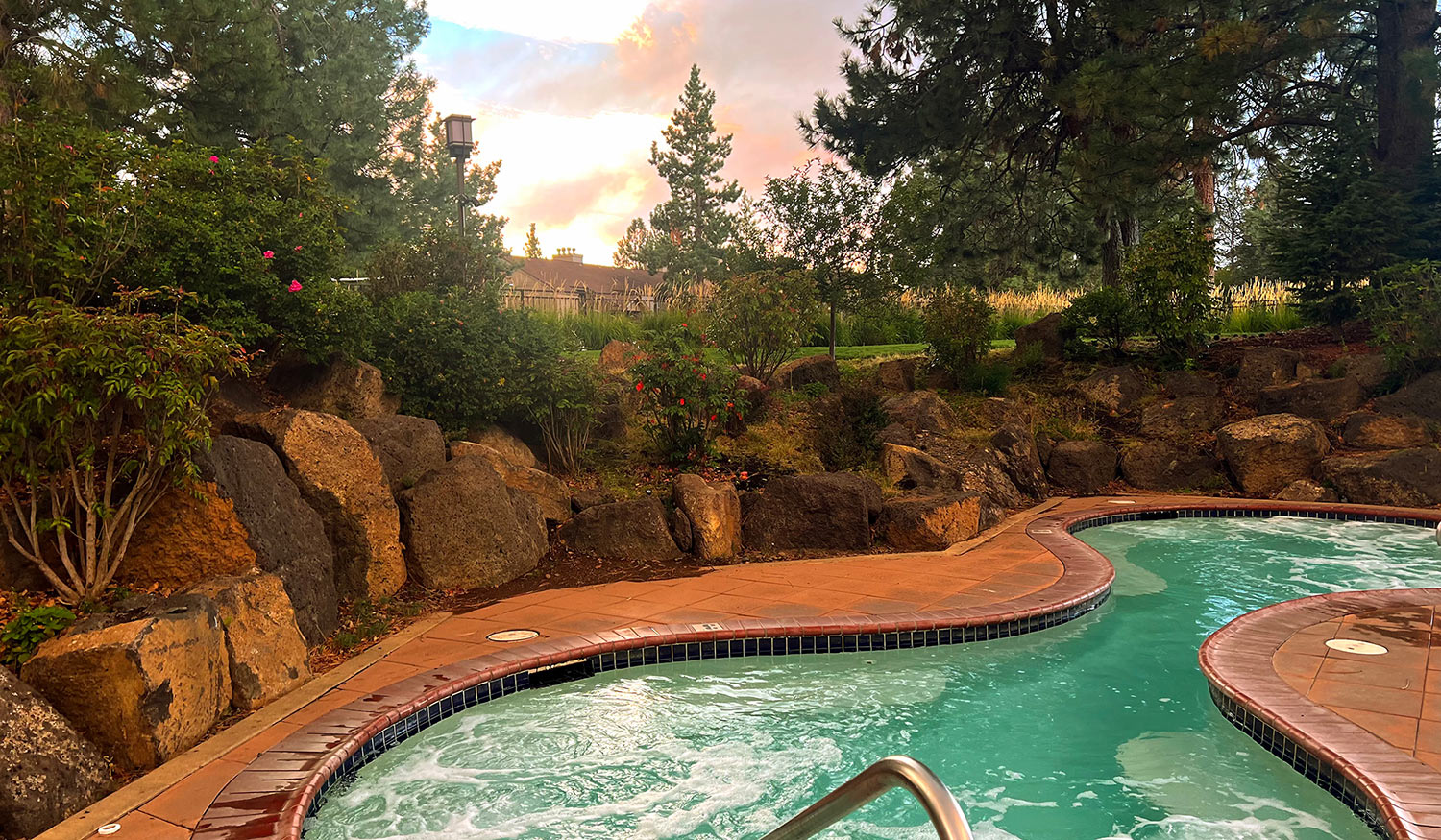 Bend 7th Mountain Resort